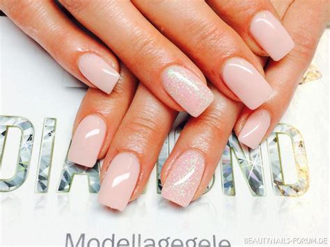 nude gelnägel|31 Must